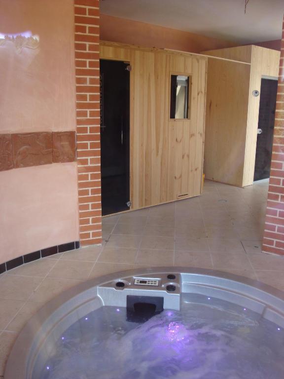 Domaine De Gaudon Acomodação com café da manhã Ceilloux Exterior foto